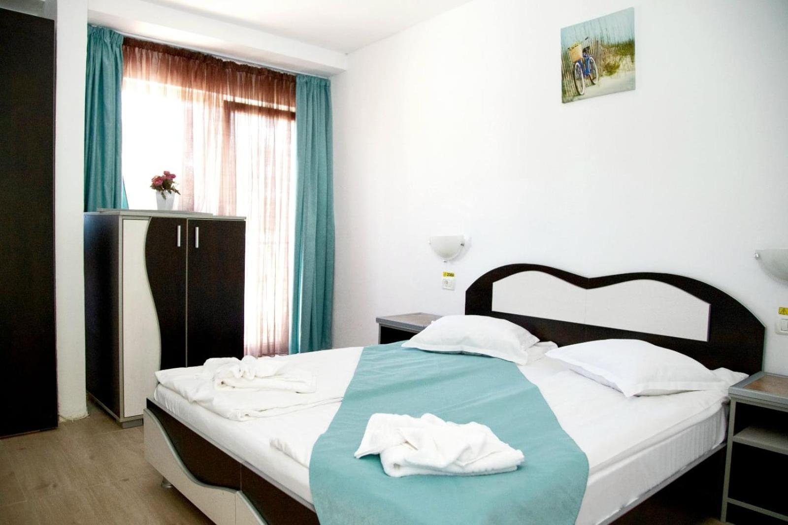 Hotel Iulia Resort Venus Kültér fotó