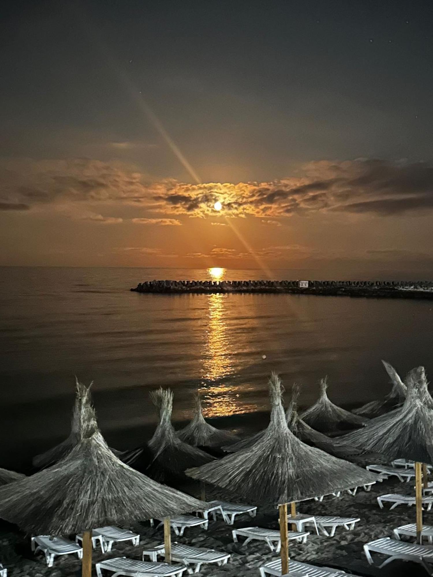 Hotel Iulia Resort Venus Kültér fotó